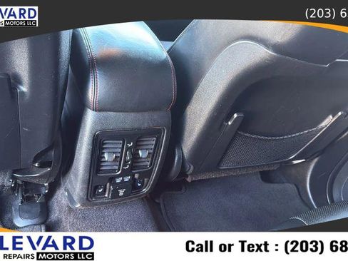 Used 2017 Dodge Durango R/T w/ Technology Group image 35