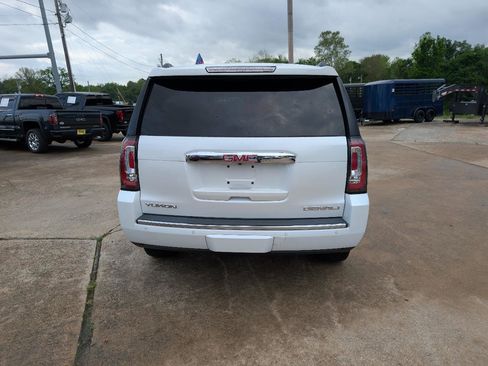 Used 2017 GMC Yukon Denali w/ Open Road Package image 6