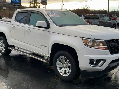 Certified 2019 Chevrolet Colorado LT w/ LT Convenience Package image 2