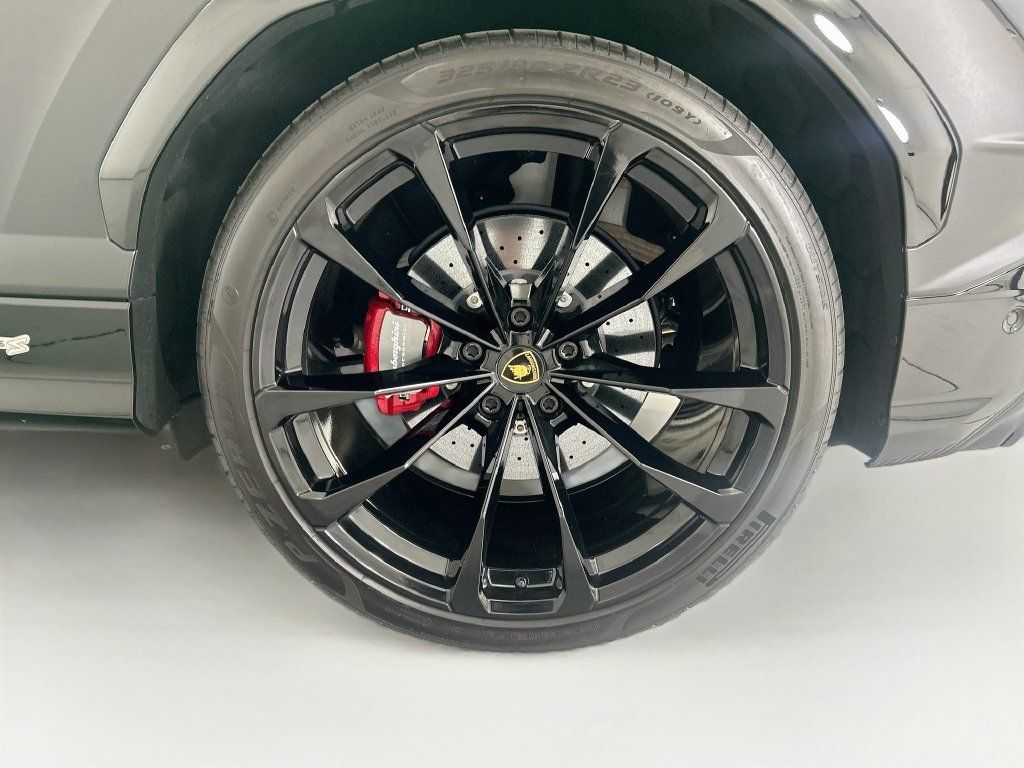 Used 2023 Lamborghini Urus S AWD/4WD image 30