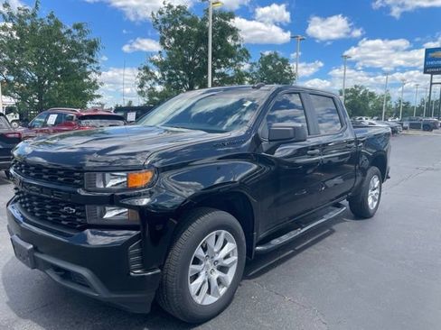 Used 2021 Chevrolet Silverado 1500 Custom w/ LPO, Dark Essentials Package AWD/4WD image 5