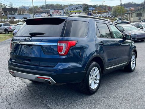 Used 2017 Ford Explorer XLT FWD image 7