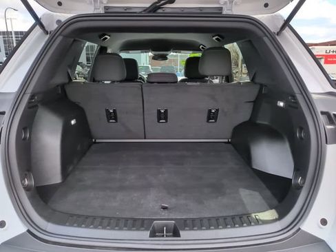 Used 2025 Chevrolet Equinox LT image 16