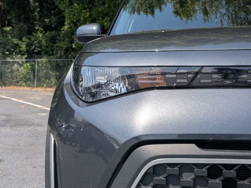 Used 2024 Kia Soul LX w/ Option Group 015 FWD image 9