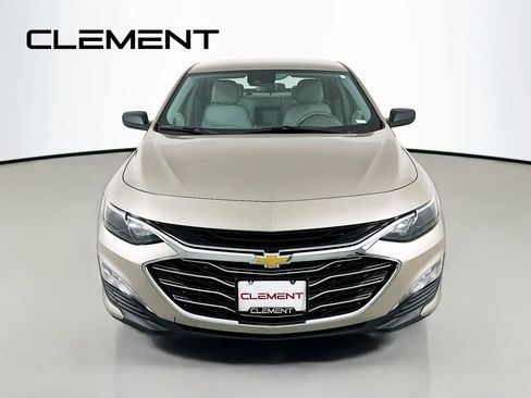 Used 2024 Chevrolet Malibu LT FWD image 3