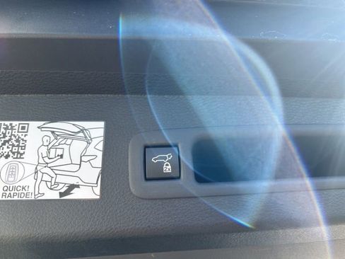 Used 2024 Toyota Sienna XSE image 21