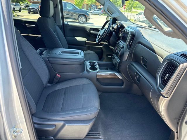 Used 2019 Chevrolet Silverado 1500 RST w/ All-Star Edition AWD/4WD image 13