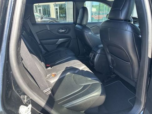 Used 2021 Jeep Cherokee Latitude Lux 80th Anniv w/ Quick Order Package 26U 80TH AWD/4WD image 7