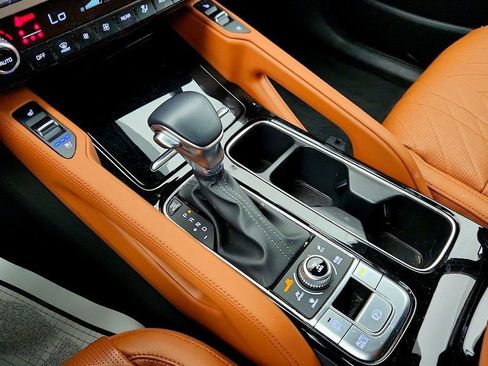 Used 2024 Kia Telluride EX X-Line image 17