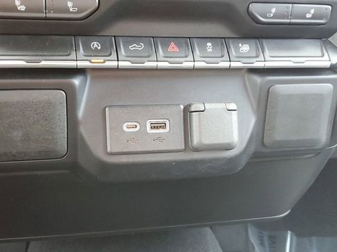 Used 2021 GMC Sierra 1500 Elevation image 15