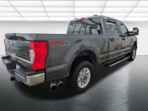 Used 2020 Ford F250 XL w/ STX Appearance Package image 5