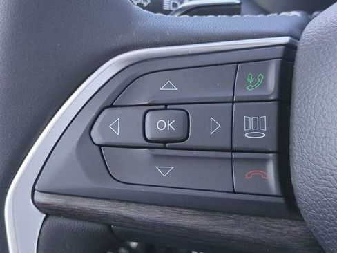 New 2026 Jeep Grand Cherokee L Limited w/ Limited Altitude Package AWD/4WD image 26