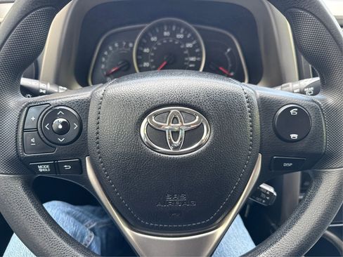 Used 2013 Toyota RAV4 XLE AWD/4WD image 18