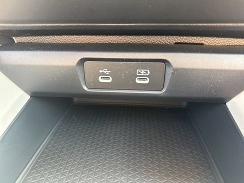 Used 2024 Honda Accord EX image 24