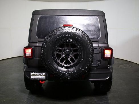 Used 2022 Jeep Wrangler Unlimited Rubicon w/ Xtreme Recon 35" Tire Package image 10