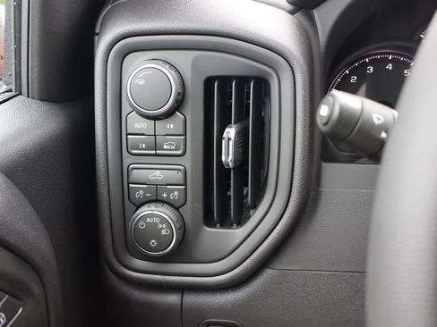 New 2026 Chevrolet Silverado 1500 W/T w/ WT Value Package AWD/4WD image 9