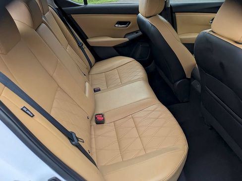 Used 2023 Nissan Sentra SV w/ SV Premium Package FWD image 23