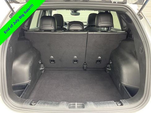 Used 2024 Jeep Compass Latitude AWD/4WD image 19