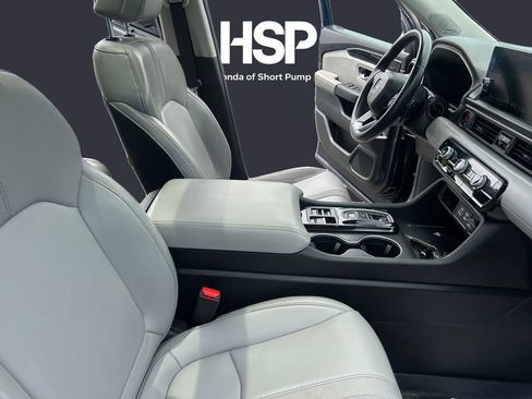 Used 2023 Honda Pilot Touring image 15