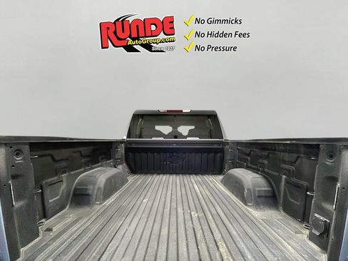 Used 2024 Chevrolet Silverado 1500 LT AWD/4WD image 14