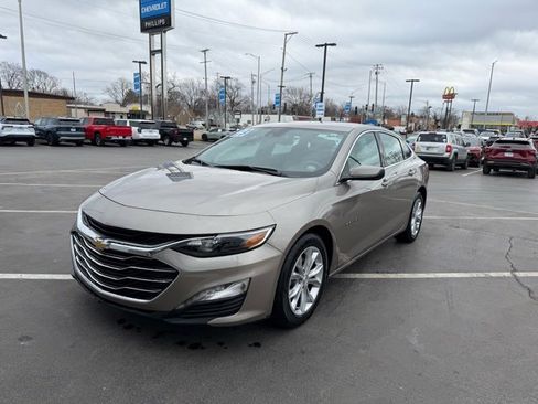 Used 2023 Chevrolet Malibu LT image 1