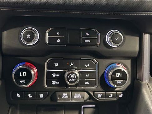 Certified 2021 GMC Yukon XL SLT w/ SLT Premium Package image 20