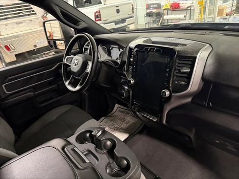 Certified 2024 RAM 2500 Big Horn w/ Level 2 Equipment Group image 18