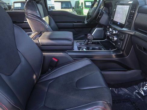 Used 2025 Ford F150 Raptor AWD/4WD image 16