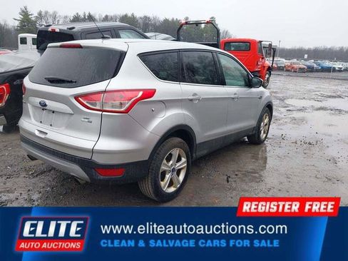 Used 2016 Ford Escape SE image 8