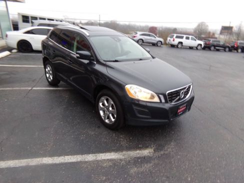 Used 2013 Volvo XC60 3.2 FWD image 59