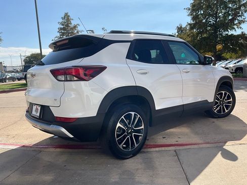 Used 2025 Chevrolet TrailBlazer LT image 6