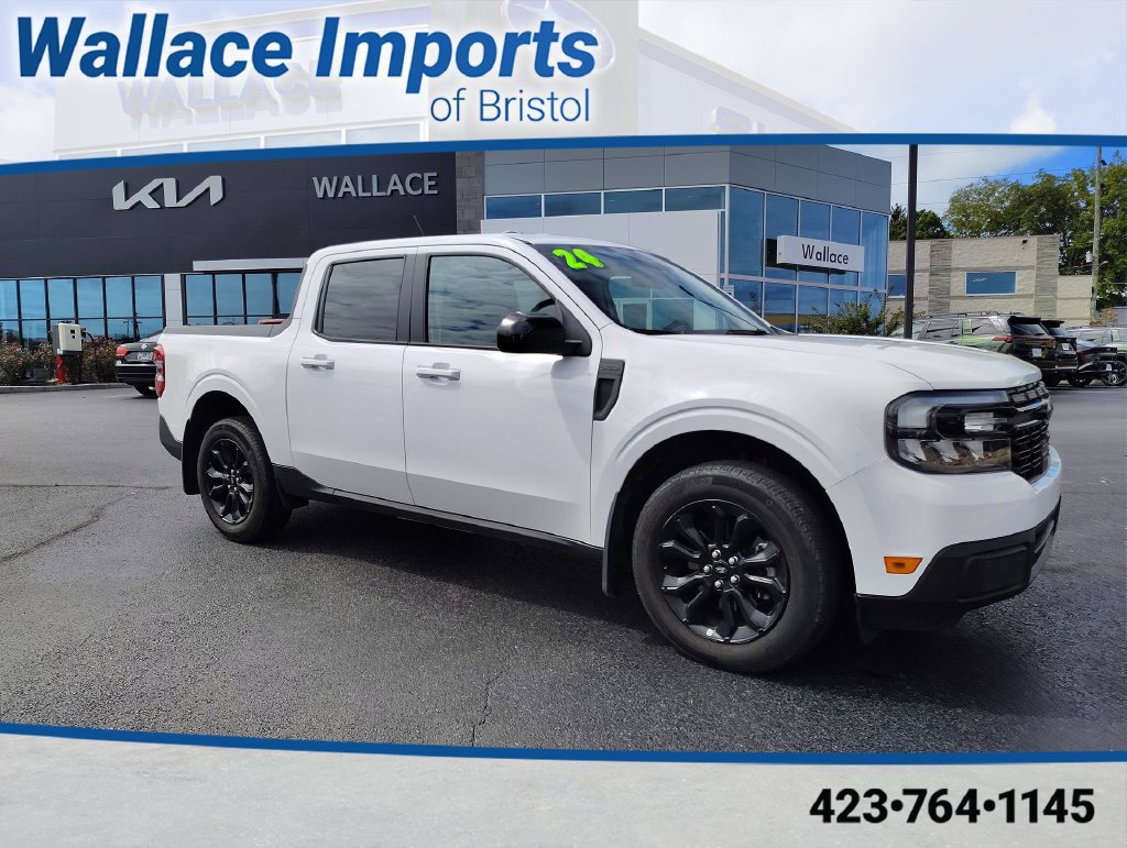 Used 2024 Ford Maverick Lariat w/ Black Appearance Package AWD/4WD image 1
