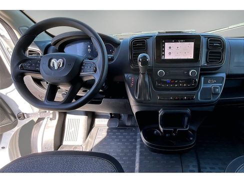 Used 2025 RAM ProMaster 2500 w/ U-Haul Equipment Group FWD image 8