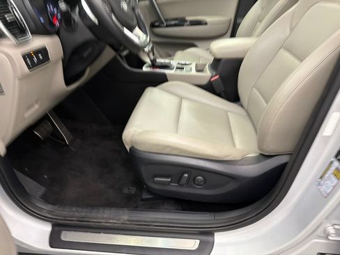 Used 2022 Kia Sportage Nightfall Edition w/ Nightfall Fwd Premium Package image 10