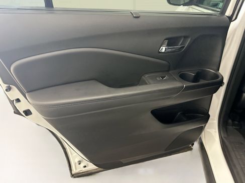 Used 2022 Honda Pilot Special Edition image 27