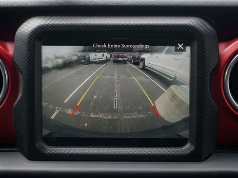 Used 2018 Jeep Wrangler Unlimited Rubicon image 18