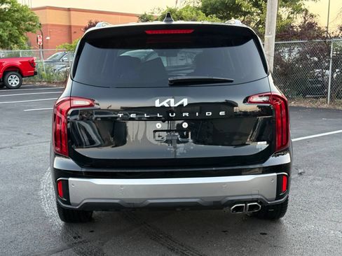 Used 2025 Kia Telluride S AWD/4WD image 5