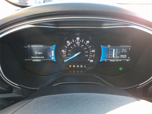 Used 2020 Ford Fusion SE image 20