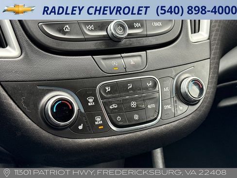 Used 2024 Chevrolet Malibu LT FWD image 10