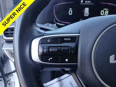 Used 2023 Kia Sportage EX FWD image 29