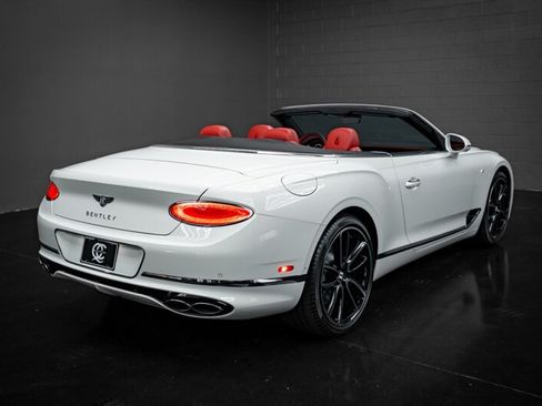 Used 2022 Bentley Continental GT AWD/4WD image 13