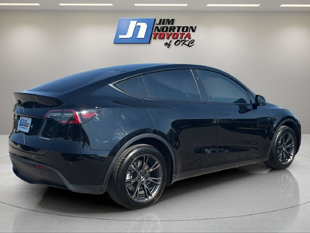 Used 2024 Tesla Model Y Long Range AWD/4WD image 5