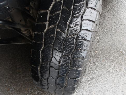 Used 2015 Chevrolet Silverado 3500 W/T image 24