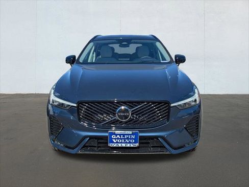 New 2026 Volvo XC60 B5 Ultra w/ Protection Package Premier image 4