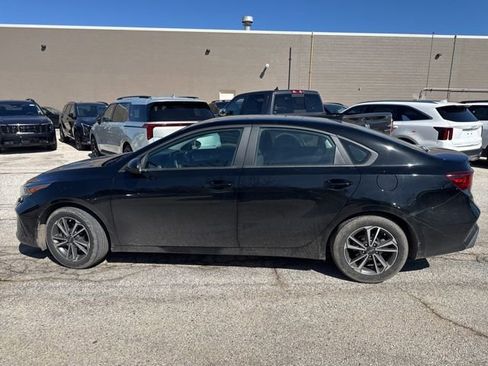 Certified 2023 Kia Forte LXS image 6