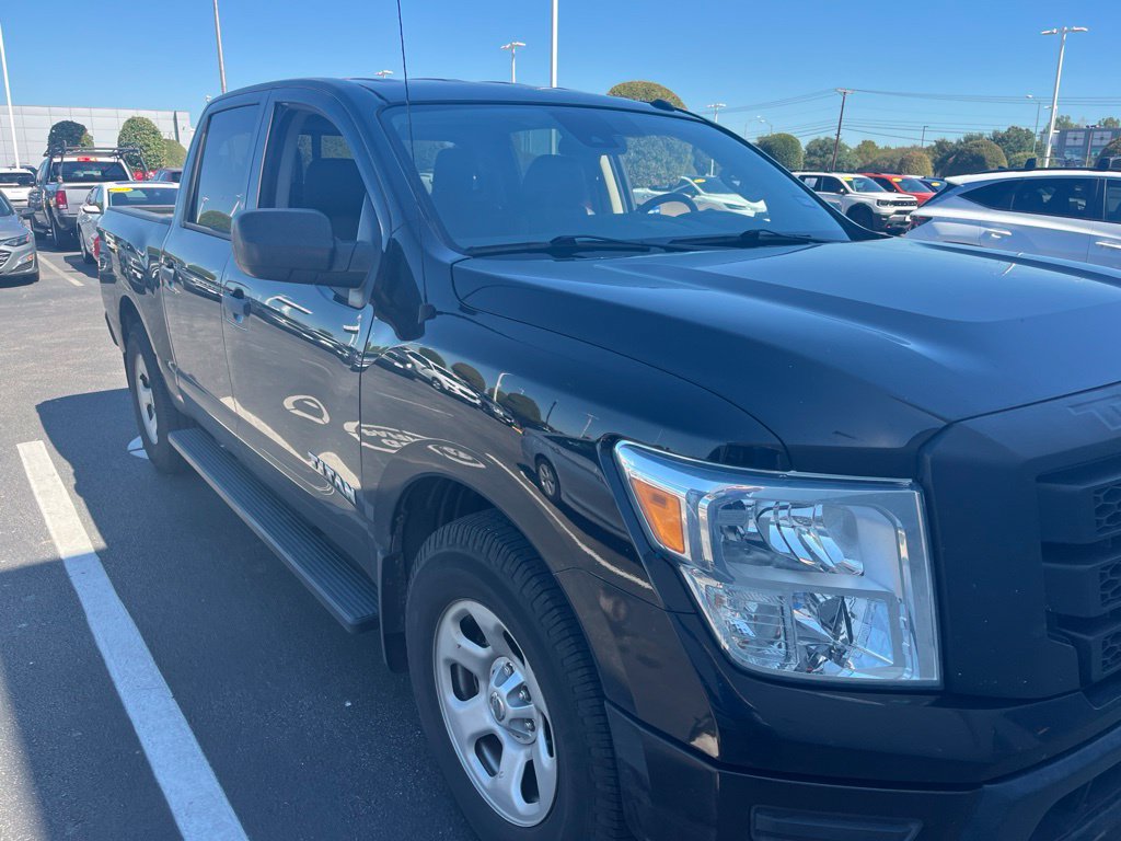 Used 2021 Nissan Titan S w/ S Utility Package RWD image 3