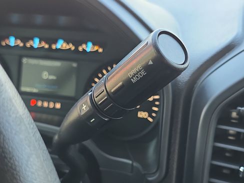 Certified 2018 Ford F150 XL w/ Equipment Group 101A Mid image 19