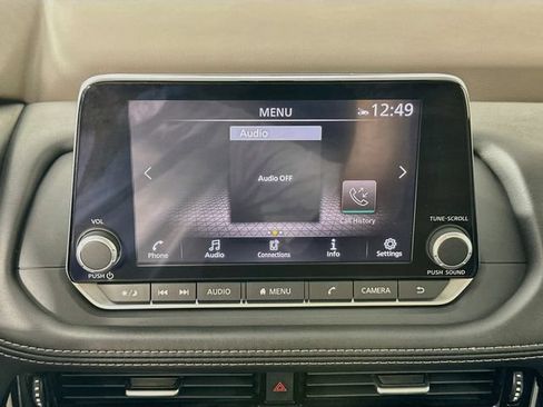 Used 2023 Nissan Rogue SL AWD/4WD image 12