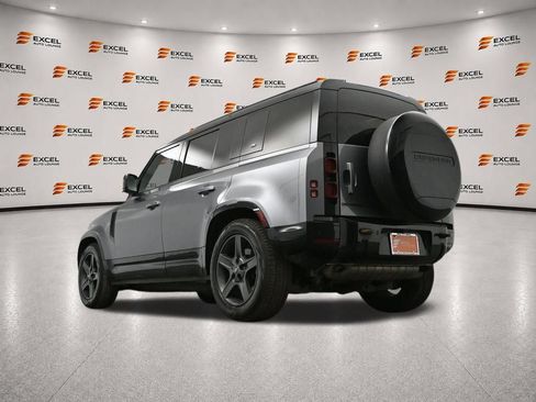 Used 2023 Land Rover Defender 110 X-Dynamic SE AWD/4WD image 44