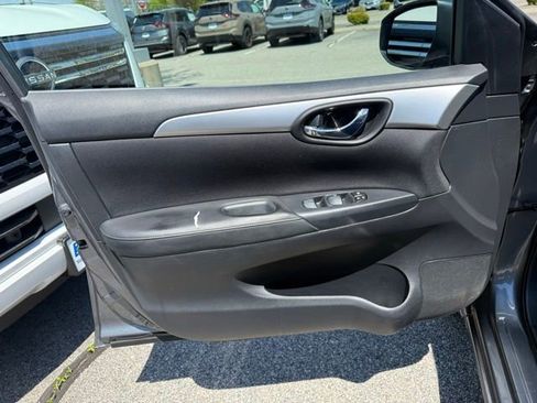 Used 2017 Nissan Sentra S FWD image 16